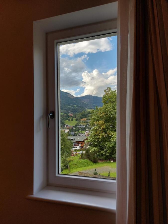 Alpenflair - Charming Ski-To-Door Apartment Bad Kleinkirchheim Buitenkant foto
